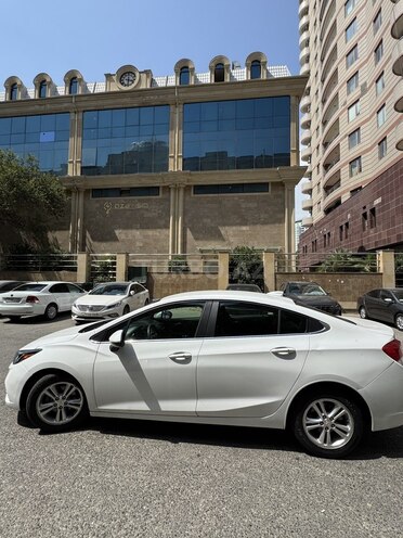 Chevrolet Cruze 2017, 170,590 km - 1.4 l - Bakı