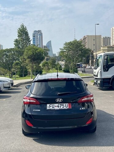 Hyundai i30 2016, 178,000 km - 1.6 л - Bakı