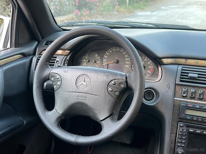 Mercedes E 240 1999, 408,000 km - 2.6 l - Bakı