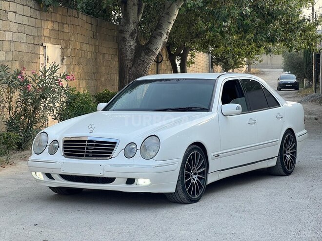 Mercedes E 240 1999, 408,000 km - 2.6 l - Bakı