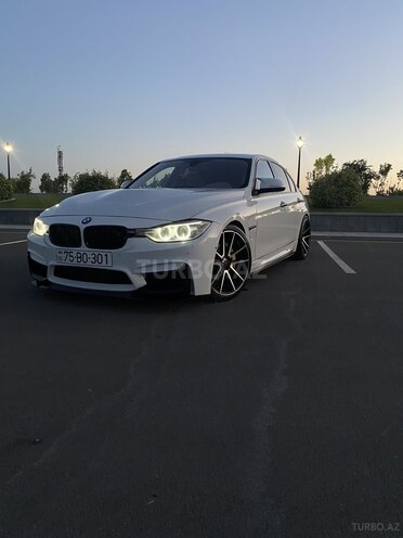 BMW 328 2013, 207,000 km - 2.0 л - Naxçıvan