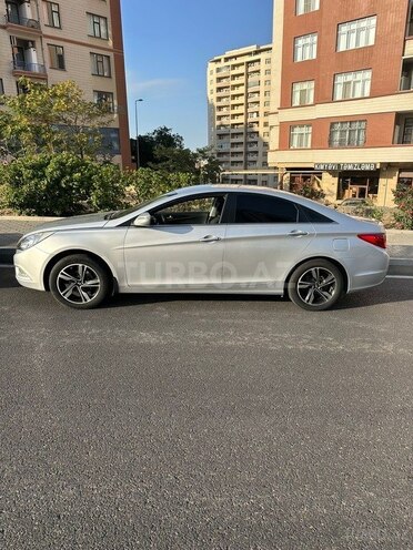 Hyundai Sonata 2011, 225,000 km - 2.0 l - Bakı