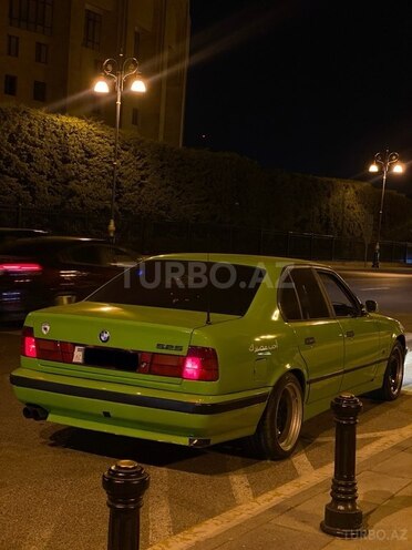 BMW 525 1994, 352,000 km - 2.5 l - Bakı