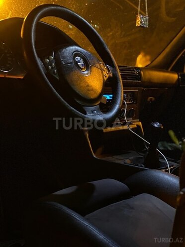 BMW 525 1994, 352,000 km - 2.5 l - Bakı