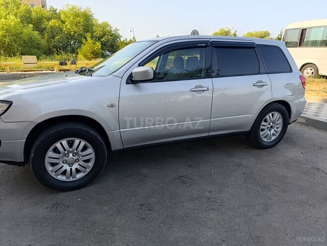 Mitsubishi Airtrek 2001, 286,000 km - 2.0 л - Sumqayıt