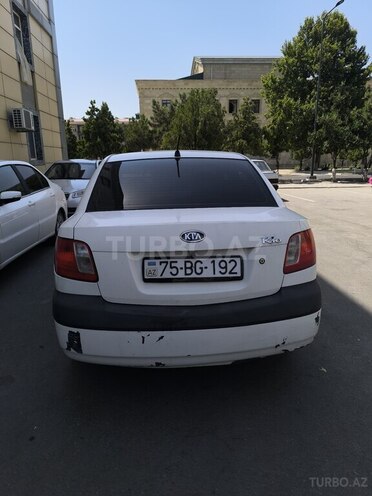 Kia Rio 2007, 448,000 km - 1.4 l - Naxçıvan