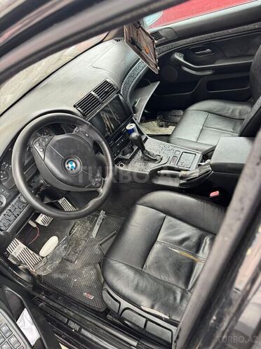 BMW 530 2001, 220,000 km - 3.0 l - Bakı