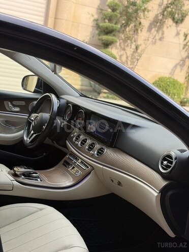 Mercedes E 300 2019, 64,374 km - 2.0 l - Bakı