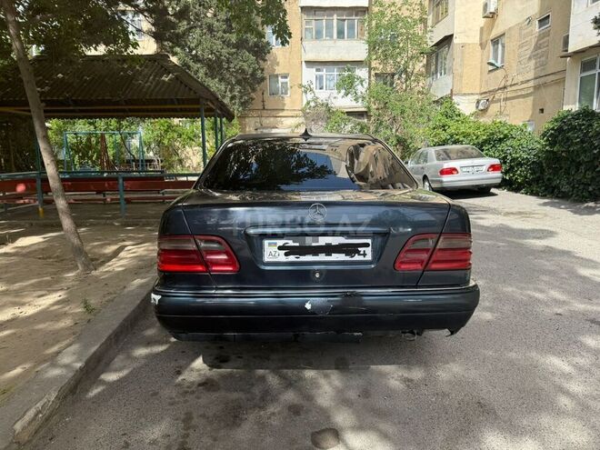 Mercedes E 230 1995, 450,000 km - 2.3 l - Bakı
