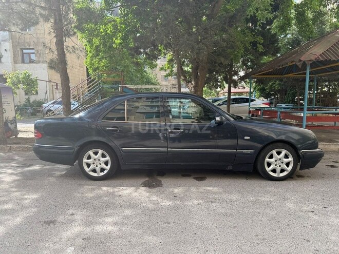 Mercedes E 230 1995, 450,000 km - 2.3 l - Bakı