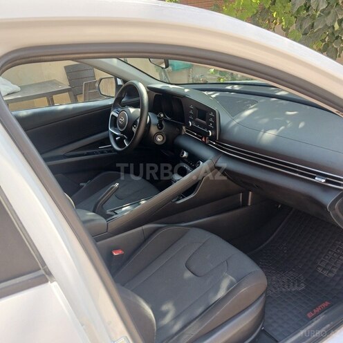 Hyundai Elantra 2023, 57,750 km - 1.6 l - Bakı