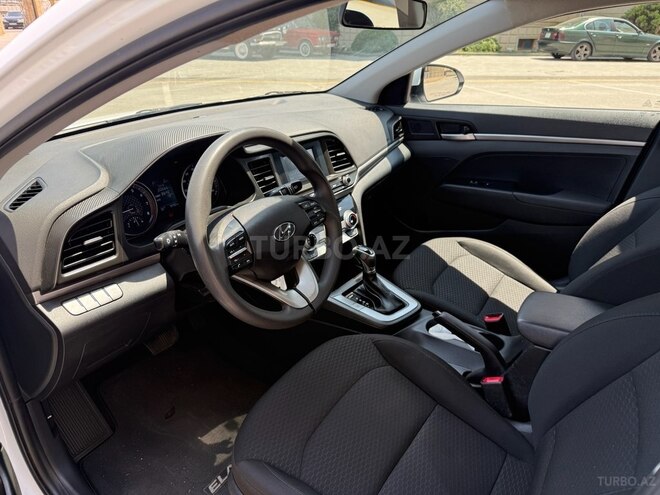 Hyundai Elantra 2019, 128,104 km - 2.0 l - Bakı