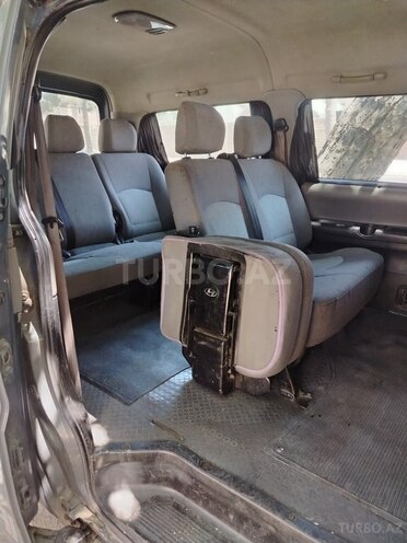 Hyundai H-1 2006, 550,000 km - 2.5 l - Bakı