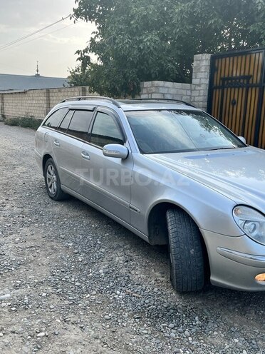 Mercedes E 220 d 2003, 740,000 km - 2.2 л - Ağcabədi