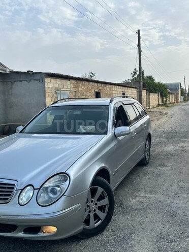 Mercedes E 220 d 2003, 740,000 km - 2.2 л - Ağcabədi