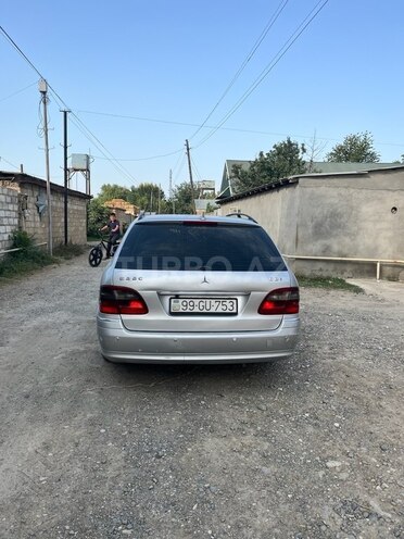 Mercedes E 220 d 2003, 740,000 km - 2.2 л - Ağcabədi