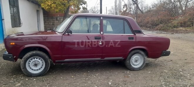 LADA (VAZ) 2107 2005, 172,000 km - 1.6 l - İsmayıllı