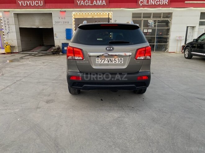 Kia Sorento 2011, 278,000 km - 2.0 l - Bakı