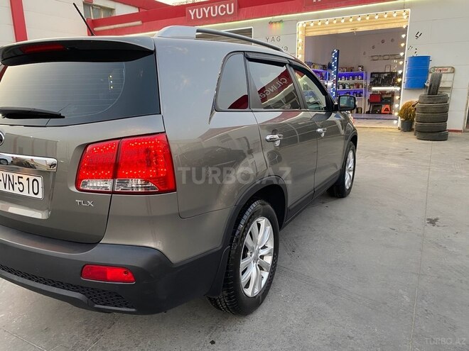 Kia Sorento 2011, 278,000 km - 2.0 l - Bakı