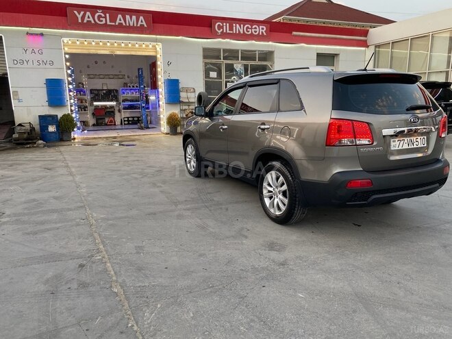 Kia Sorento 2011, 278,000 km - 2.0 l - Bakı
