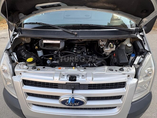 Ford Transit 2011, 196,000 km - 2.4 л - Bakı