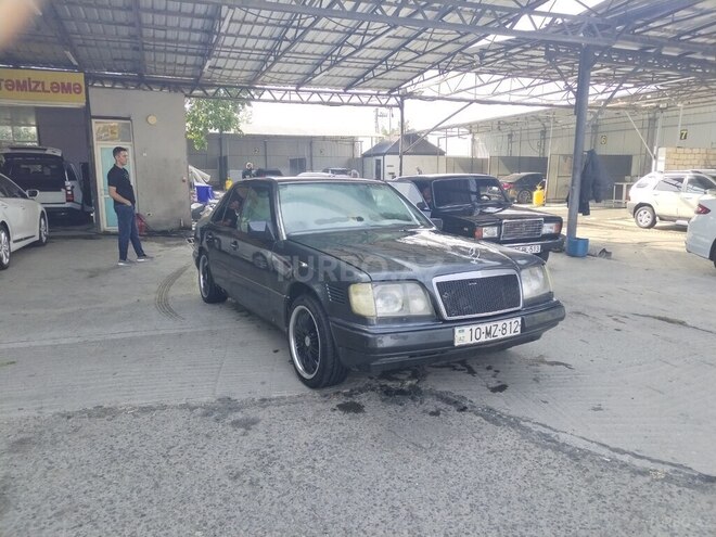 Mercedes E 250 1994, 633,000 km - 2.5 л - Gəncə