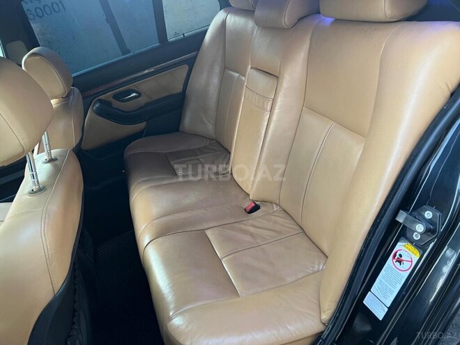 BMW 525 2003, 370,000 km - 2.5 l - Bakı