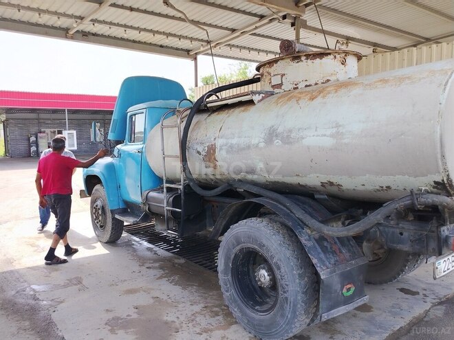 ZIL 130 1974, 120,000 km - 6.0 л - Goranboy