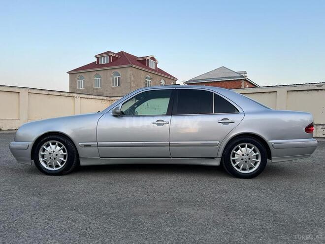 Mercedes E 270 2000, 660,000 km - 2.7 l - Xudat