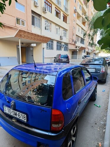 Opel Corsa 1996, 218,000 km - 1.4 l - Bakı