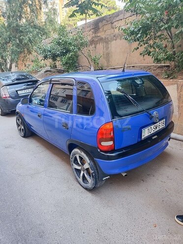 Opel Corsa 1996, 218,000 km - 1.4 l - Bakı