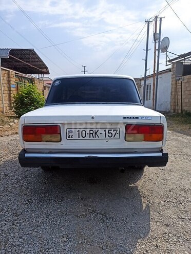 LADA (VAZ) 2107 2006, 30,346 km - 1.6 l - Şabran