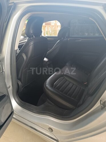 Ford Fusion (North America) 2013, 182,266 km - 1.6 l - Neftçala