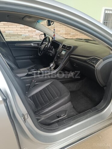 Ford Fusion (North America) 2013, 182,266 km - 1.6 l - Neftçala