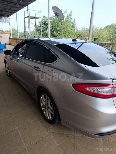 Ford Fusion (North America) 2013, 182,266 km - 1.6 l - Neftçala