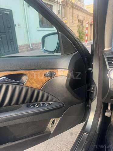 Mercedes E 200 d 2008, 355,000 km - 2.2 l - Bakı