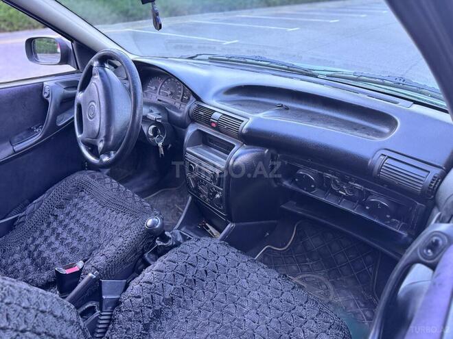 Opel Astra 1998, 400,000 km - 1.6 l - Bakı