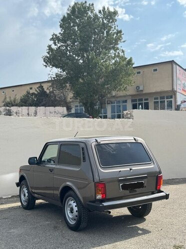 LADA (VAZ) Niva 2025, 6,890 km - 1.7 л - Bakı