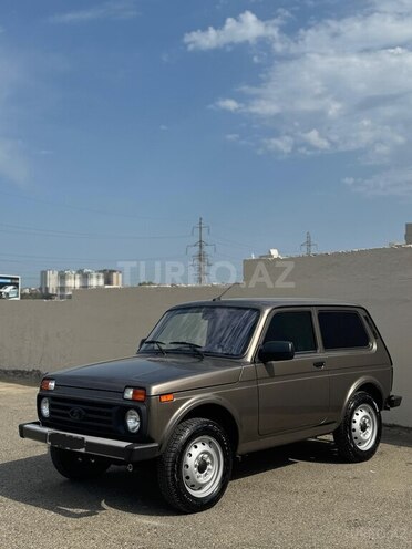 LADA (VAZ) Niva 2025, 6,890 km - 1.7 л - Bakı