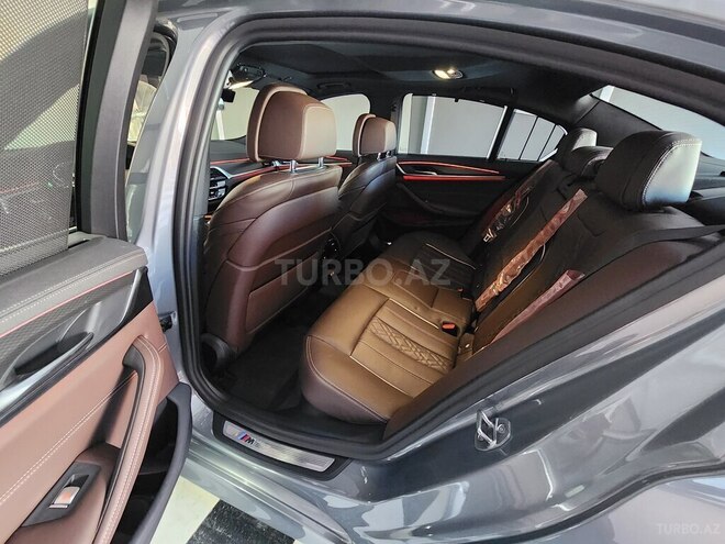BMW 523 2022, 2,800 km - 2.0 l - Bakı