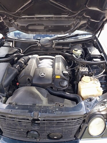 Mercedes E 240 1998, 435,000 km - 2.4 l - Bakı
