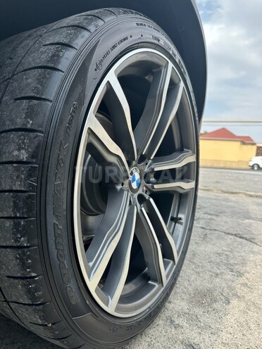 BMW X5-10