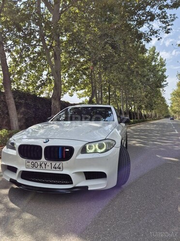 BMW 528 2013, 242,000 km - 2.0 l - Bakı