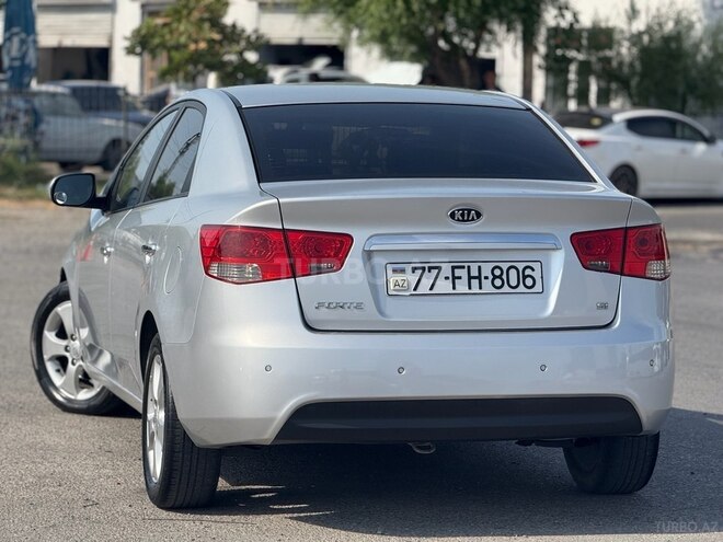 Kia Cerato 2012, 176,851 km - 1.6 l - Bakı