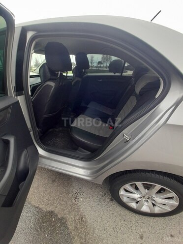 Skoda Rapid 2021, 100,500 km - 1.6 l - Bakı