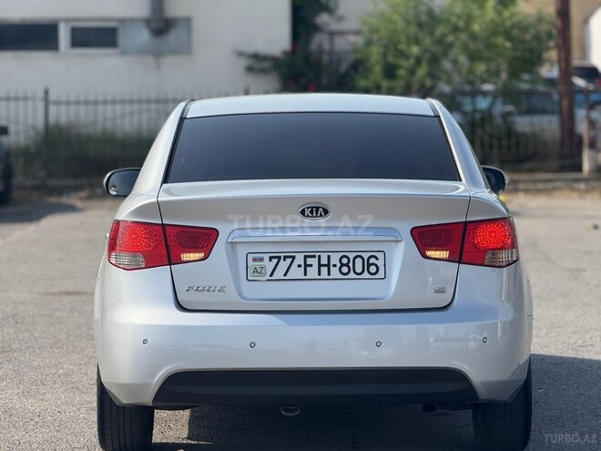 Kia Cerato 2012, 176,851 km - 1.6 l - Bakı