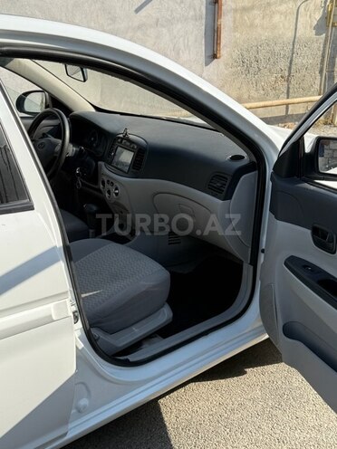 Hyundai Accent 2009, 495,000 km - 1.4 l - Bakı