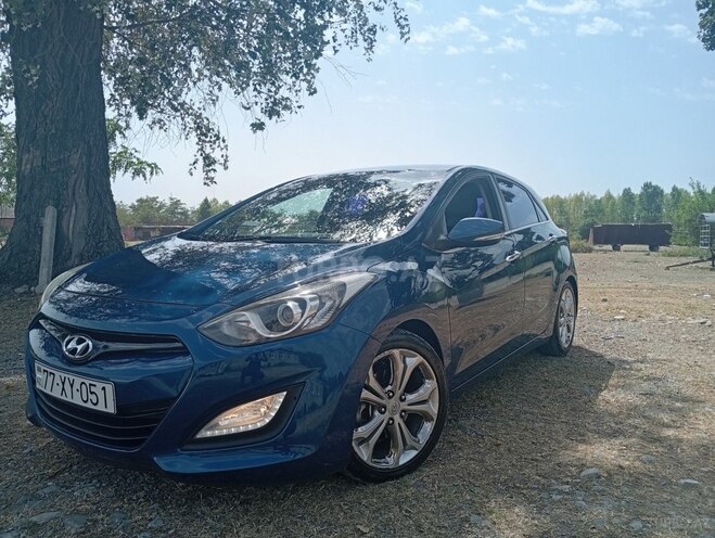 Hyundai i30 2014, 247,000 km - 1.6 l - Şəki