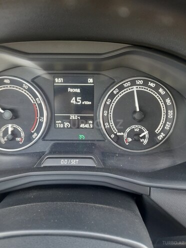 Skoda Rapid 2021, 100,500 km - 1.6 l - Bakı