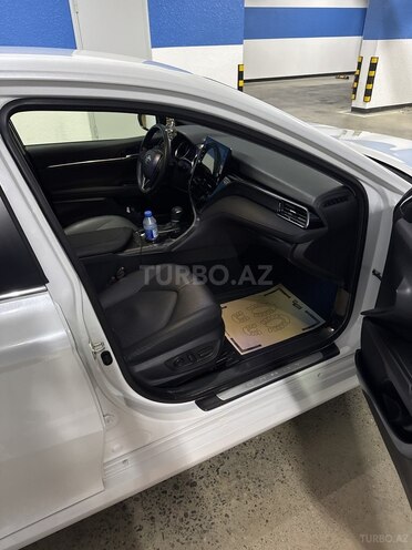 Toyota Camry 2023, 26,500 km - 2.5 л - Bakı